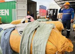 Decomiso de 110 bultos de ropa, marca Shein.