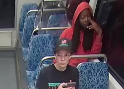 Minutos antes del ataque sufrido por la joven ucraniana. (Foto: Charlotte Area Transit System.)