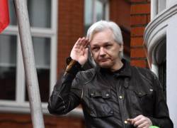 Equipo legal de Assange en Ecuador asegura que su cliente sigue siendo ecuatoriano.