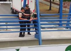 El dramático rescate de joven que intentó quitarse la vida en Guayaquil