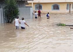 Fotografía de una de las inundaciones causadas por las intensas precipitaciones registradas en la provincia de Esmeraldas.