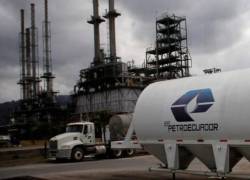 El Gerente General de EP Petroecuador, Ítalo Cedeño, destacó que con esta venta de crudo Napo se estiman ingresos por $ 242.3 millones.