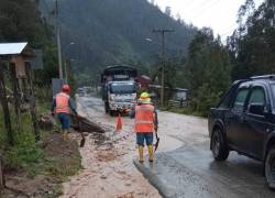 En la vía Cuenca - Molleturo - El Empalme se registran frecuentemente deslaves.