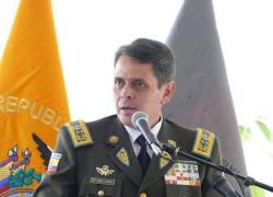 Fallo a favor del general Víctor Araus ordena su reintegro a la Policía Nacional.