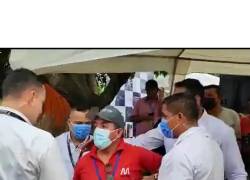 Gobierno explica motivo de desalojo de un equipo periodístico en Manabí