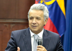 Fiscalía pide arresto domiciliario para expresidente Moreno