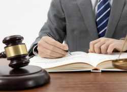 Un funcionario judicial era la víctima de los extorsionadores.