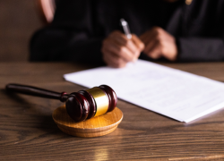 Destituyen a Juez y Secretario por liberar a delincuentes a cambio de dinero en caso 'Plaga'