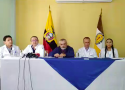 Médicos de Pichincha piden declaratoria de emergencia en el sistema de salud público.