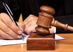 Piden protección y seguridad para juez de Puebloviejo: sujetos atacaron con disparos su dependencia, pero se salvó