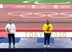 Poleth Méndes y Anaís Méndez en el podio de los Juegos Paralímpicos de Tokio.