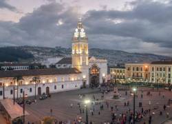 Vista panorámica del centro histórico de Quito.