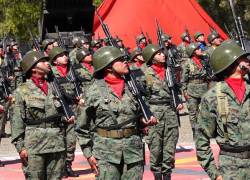 Dos mujeres que eran parte de la Tercera División del Ejército ‘Tarqui’, en Cuenca, habrían sido víctimas de violencia sexual.
