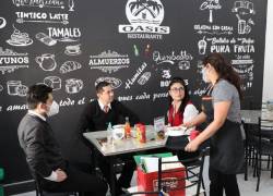 Quito reduce aforos en centros comerciales y restaurantes
