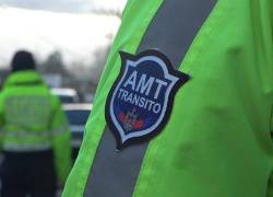 Fotogafía referencial de un agente de la AMT.