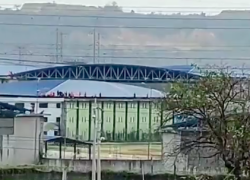 Nuevos disturbios y detonaciones en la Regional Zonal 8 de Guayaquil