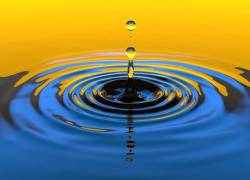 Es tan común encontrar agua que para muchas personas se torna casi invisible, pero la molécula del agua es muy rara desde el punto de vista de sus propiedades fisicoquímicas. Foto: Pixabay