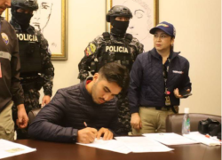 Cáceres fue capturado en el Municipio de Palomino, ubicado al norte de Colombia, por medio de un operativo en el que se desplegó el Bloque de Búsqueda del Ejército de Colombia, el 30 de diciembre del 2022.