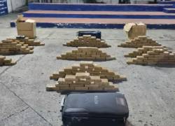 Dos millones de dosis de cocaína fueron halladas dentro de un carro en Guayaquil
