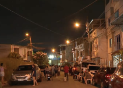 Moradores de la ciudadela Girasoles mostraron inconformidad por la falta de electricidad.