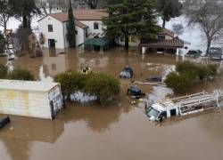 Un potente ciclón deja al menos 17 muertos, este miércoles a California, donde decenas de personas recibieron órdenes de evacuación.