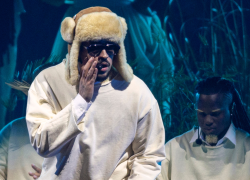 Bad Bunny cierra su residencia con un concierto exclusivo en Puerto Rico.