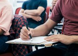 Fotografía referencial de un estudiante en Universidad de EE.UU.