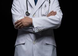 Médico fue procesado por presunto homicidio por mala práctica médica.