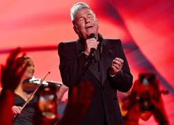 Ricardo Montaner presentó el sencillo “Para que seas feliz”, centrado en una visión madura del amor.