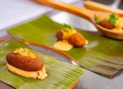 Presentación de corviches, uno de los platos ecuatorianos que serán llevados a Madrid Fusión 2026.