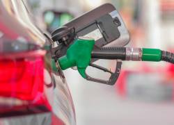 Aumento de precio de gasolinas extra y ecopaís.