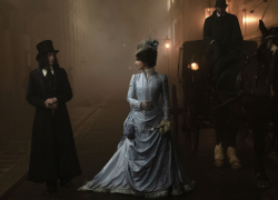 Luc Besson reinterpreta el mito de Drácula en una cinta que combina romance, acción y fantasía.