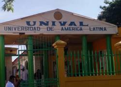 CasoUnival: ¿Por qué cerró la universidad que dejó a 2.700 ecuatorianos sin título válido?