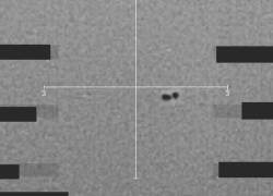 Imagen publicada en la página https://www.war.gov/UFO, se trata de una foto fija infrarroja capturada de uno o más objetos no identificados sobre el oeste de Estados Unidos en septiembre de 2025.