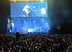 En 2024 uno de los artistas invitados fue el mexicano Christian Nodal.