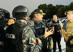 La intervención estuvo encabezada por los ministros John Reimberg (izq.) y Gian Carlo Loffredo (der.).