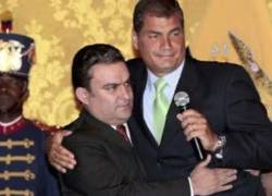 Rafael Correa y José Serrano en la época en la que gobernaban el Ecuador.