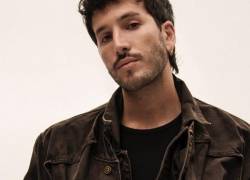 El artista colombiano vuelve a Ecuador con su nuevo tour “Entre Tanta Gente