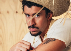 Bad Bunny será el artista principal del Super Bowl 2026 en Santa Clara, California.