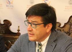 Francisco Sánchez (Ambato, 1972) es Licenciado en Sociología y Ciencias Políticas por la Pontificia Universidad Católica del Ecuador. Es profesor Titular de Ciencia Política y Director del Instituto de Iberoamérica de la Universidad de Salamanca, en España.