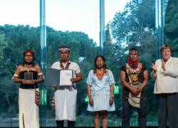 Fotografía durante la ceremonía del Premio Gulbenkian para la Humanidad 2026, otorgado a la organización ecuatoriana Alianza Ceibo.