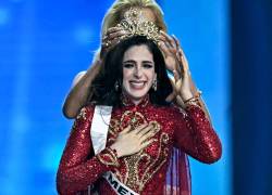 Estas es la primera visita de Bosch al país desde que fue coronada en noviembre de 2025.