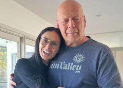 Demi Moore habló sobre el deterioro de salud de Bruce Willis y cómo afronta su familia la demencia.