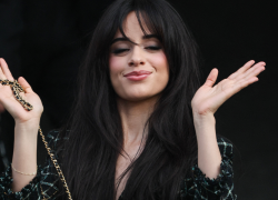 Camila Cabello sorprendió en una boda al cantar en vivo First Man.