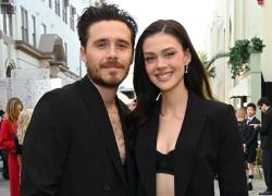 Brooklyn Peltz Beckham y Nicola Peltz Beckham asisten a Vogue World: Hollywood 2025 en Paramount Studios el 26 de octubre de 2025 en Los Ángeles, California.