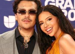 Christian Nodal explica por qué no mencionó a Ángela Aguilar en los Latin GRAMMY 2025.