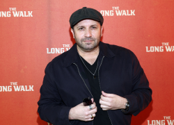 Brad Everett Young falleció a los 46 años en un accidente en la autopista 134 de Los Ángeles.