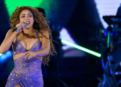 Shakira rompió en llanto durante su concierto en Querétaro al cantar “Última”.