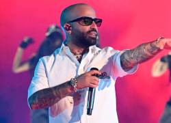 El artista urbano Arcángel amplía su gira en Ecuador tras agotar las primeras cinco fechas anunciadas.