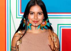 La ecuatoriana Helena Gualinga ganó el Latin American Fashion Award 2025 como Creadora de Impacto Positivo del Año.